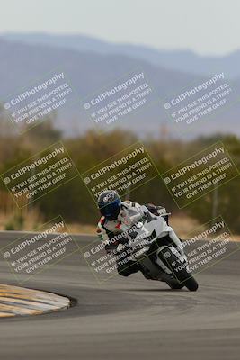 media/Jan-15-2023-SoCal Trackdays (Sun) [[c1237a034a]]/Turn 3 (1115am)/